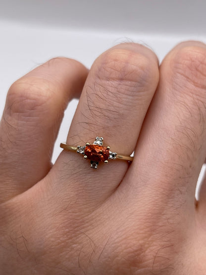9ct gold topaz cluster ring