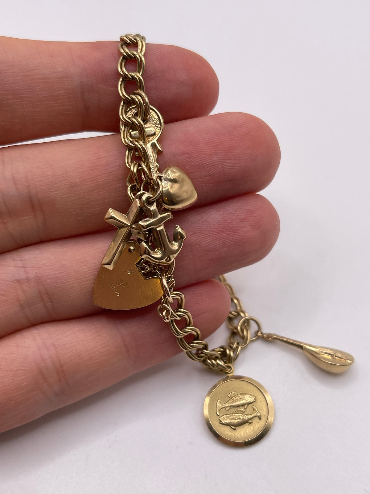 9ct gold charm bracelet
