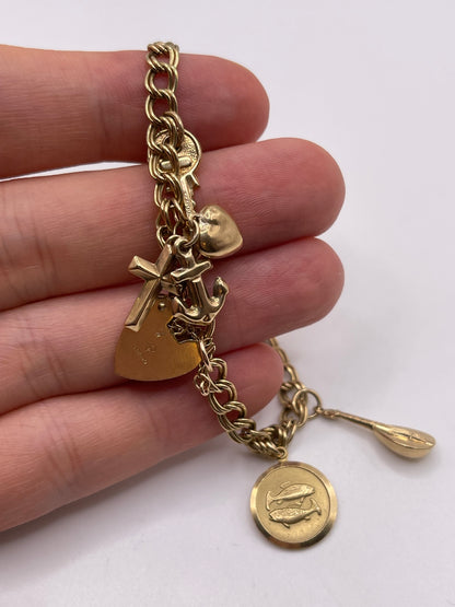 9ct gold charm bracelet