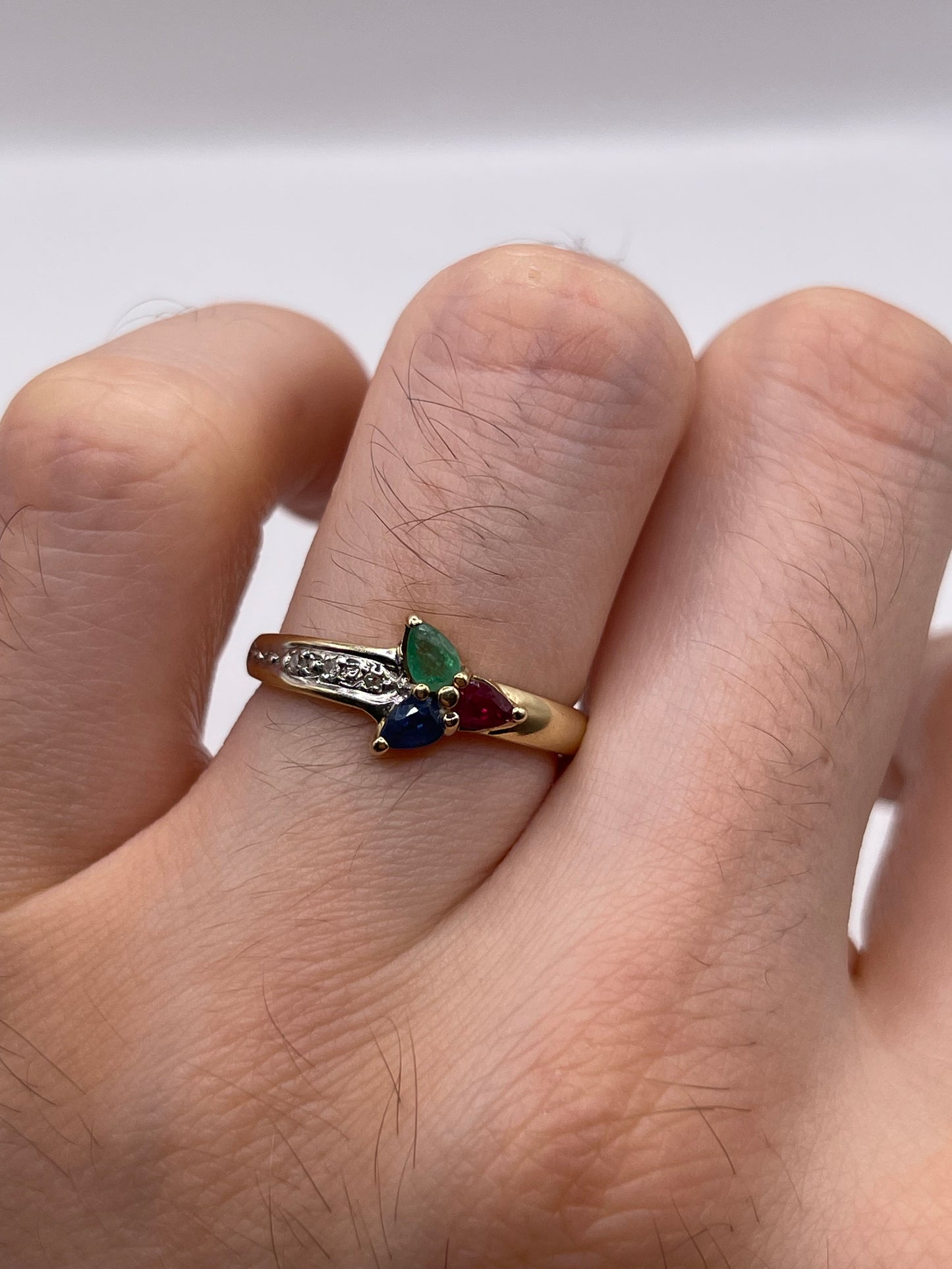 9ct gold ruby, sapphire, emerald and diamond ring
