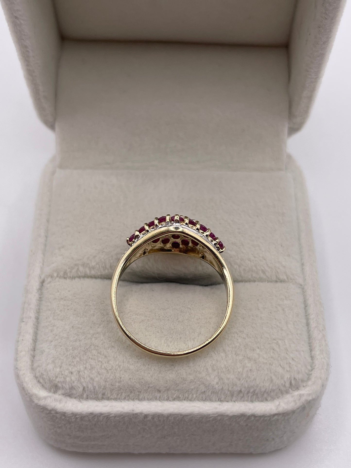 9ct gold ruby and diamond ring