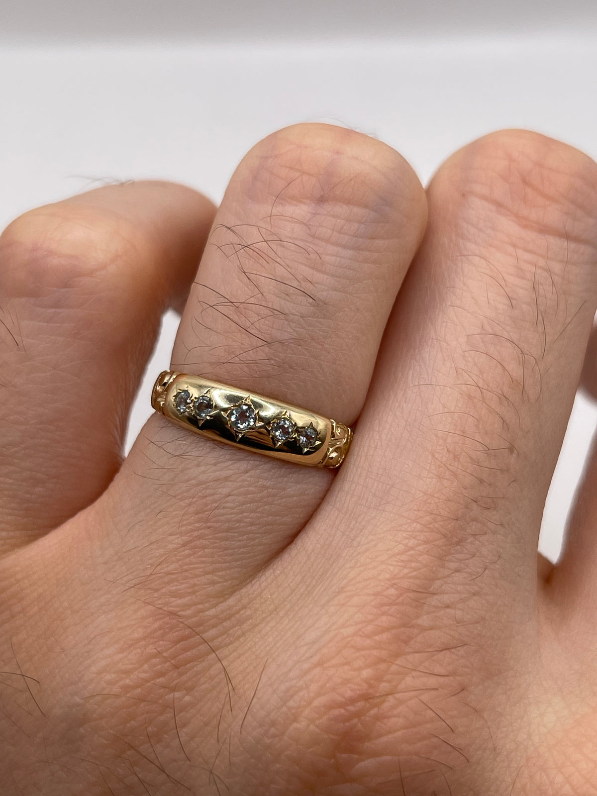 9ct gold topaz gypsy ring