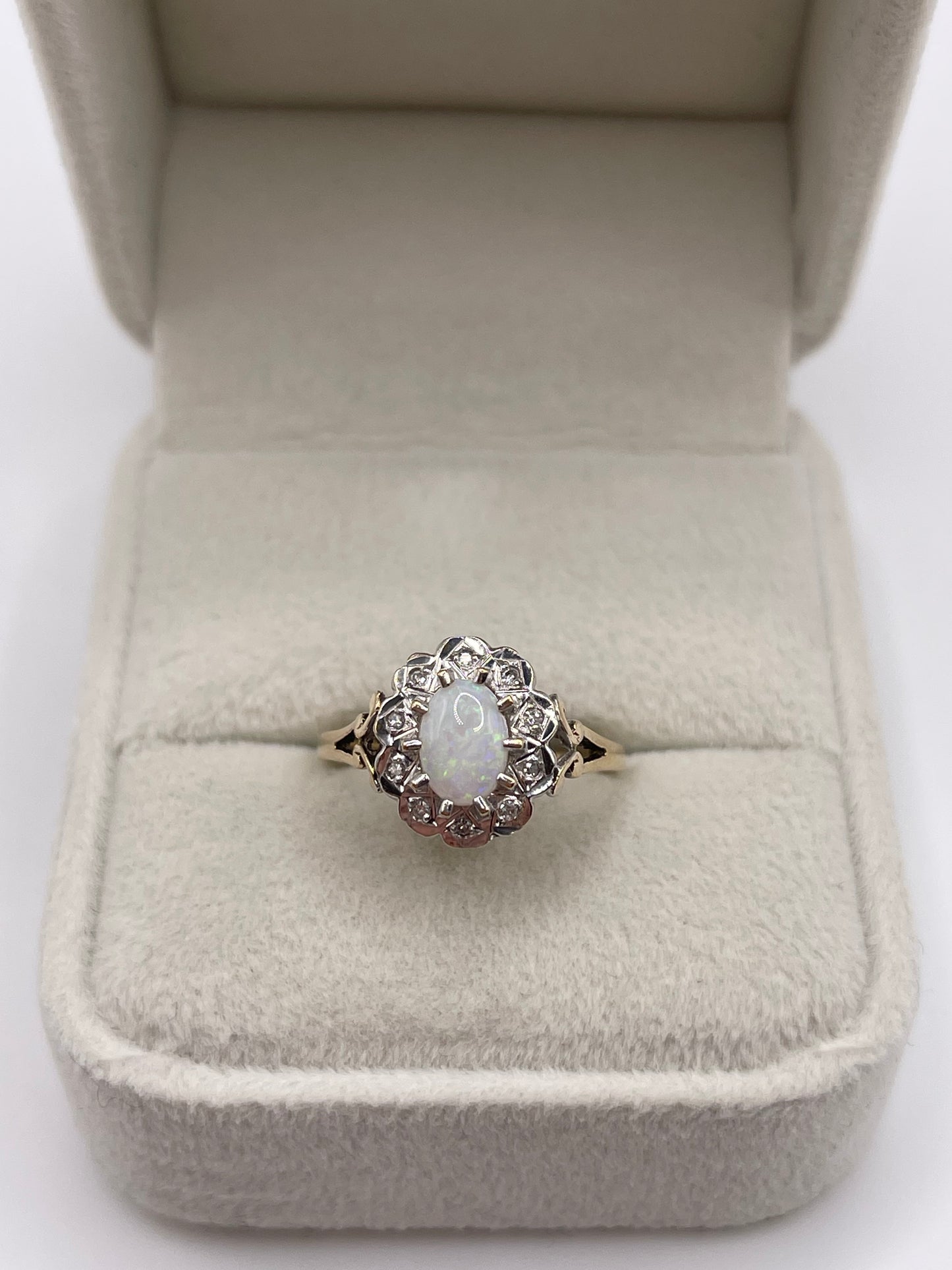 9ct gold opal and diamond ring