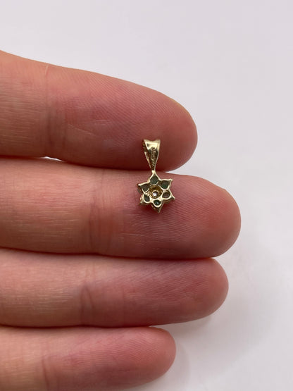 9ct gold emerald and diamond pendant