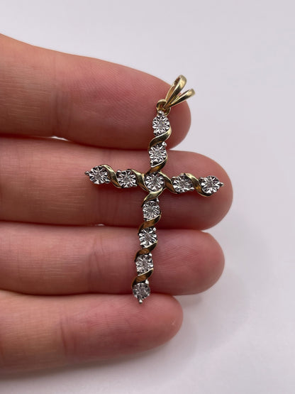 9ct gold diamond cross pendant