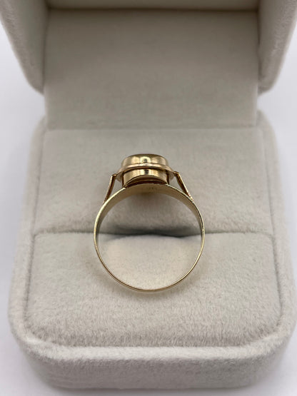 9ct gold opal ring