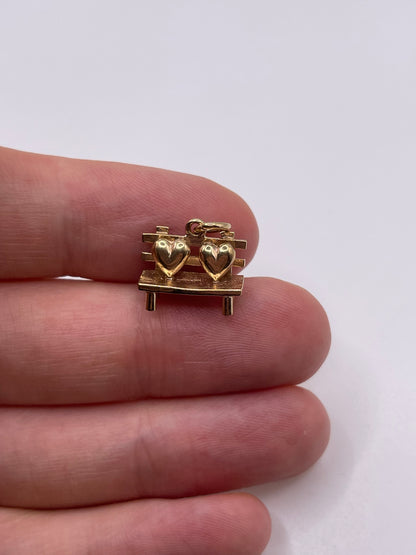 9ct gold lovers bench charm