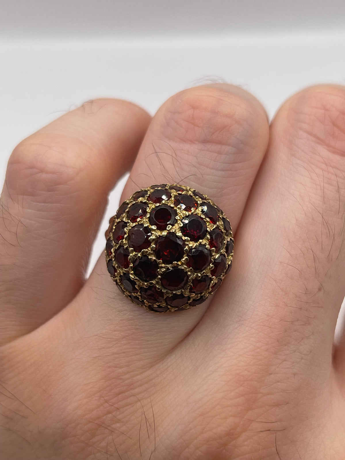 9ct gold garnet cluster ring