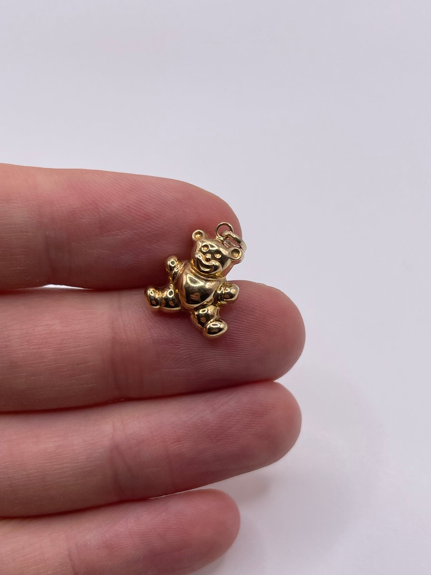 9ct gold bear charm