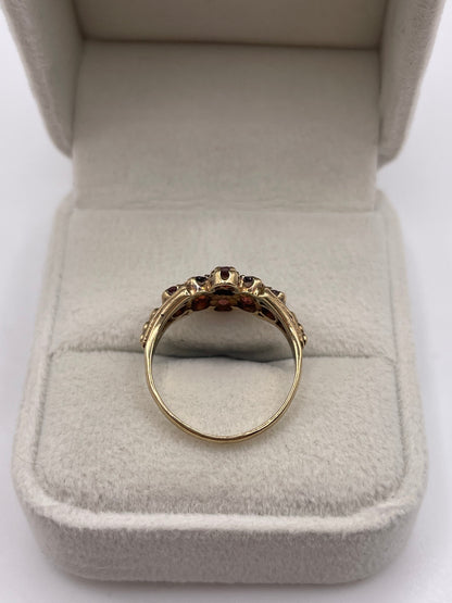 9ct gold garnet cluster ring