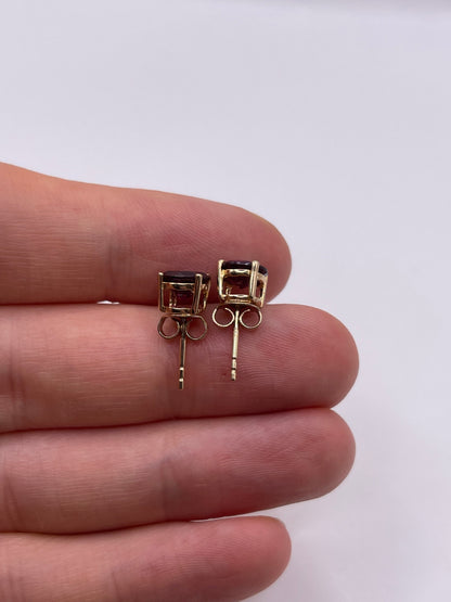 9ct gold garnet earrings