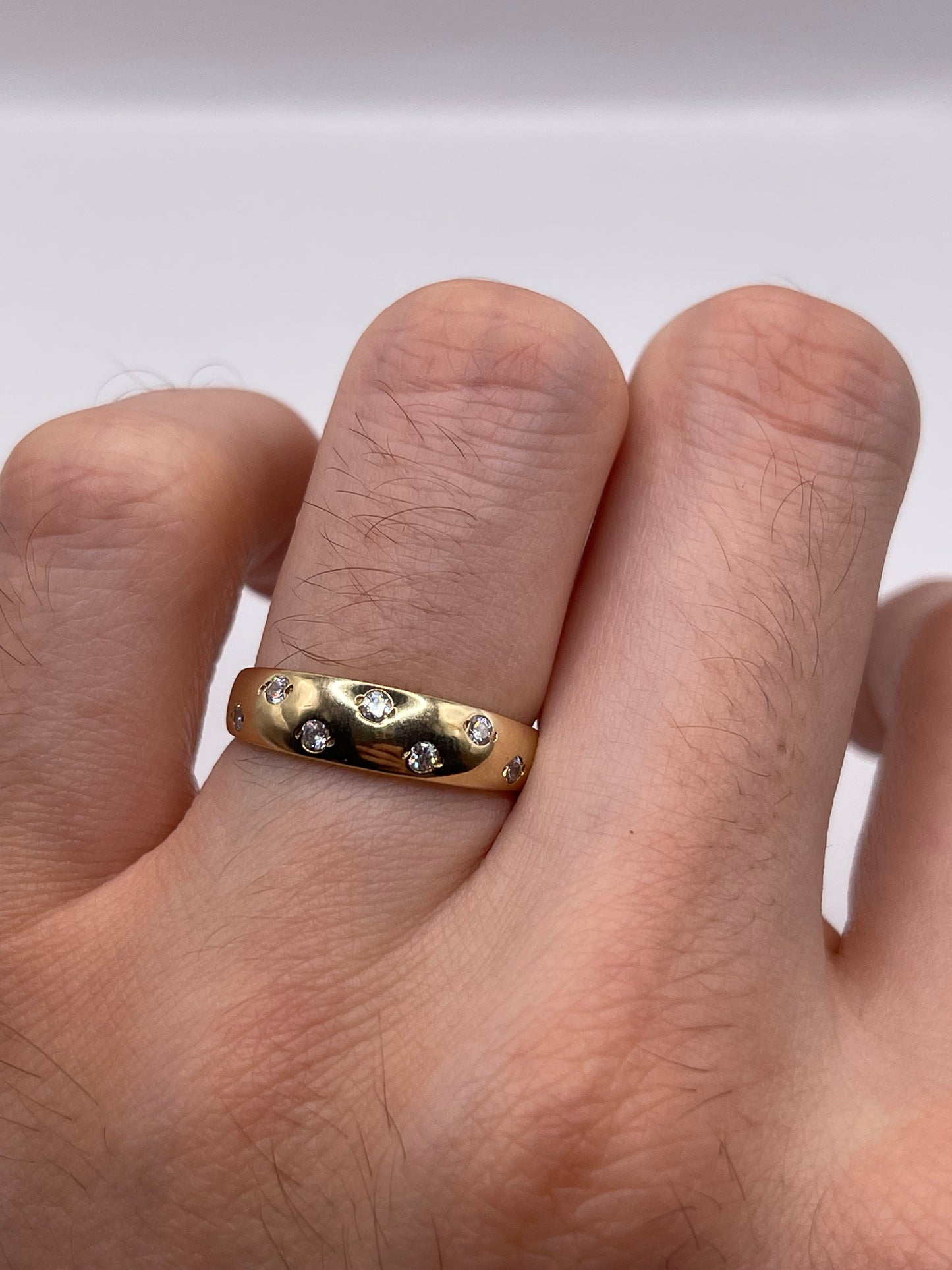 9ct gold cz ring