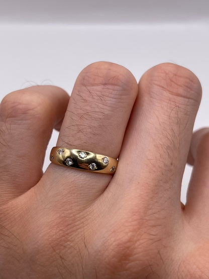 9ct gold cz ring
