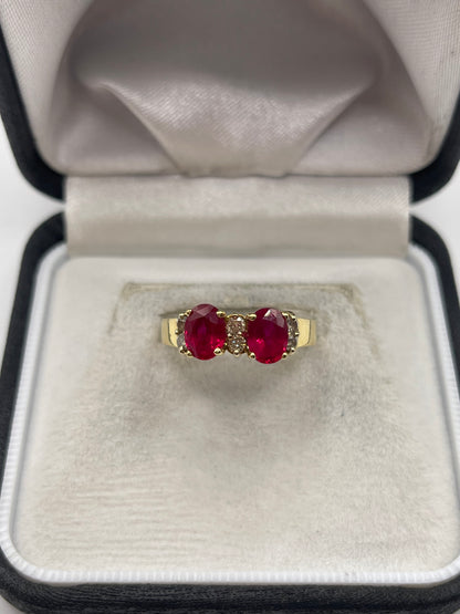 18ct gold ruby and diamond ring