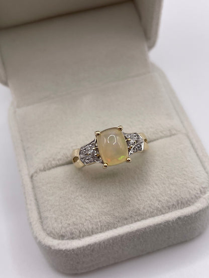 9ct gold opal and zircon ring