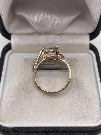 9ct gold topaz and zircon ring