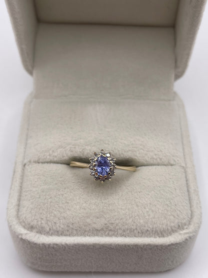 9ct gold sapphire and diamond ring