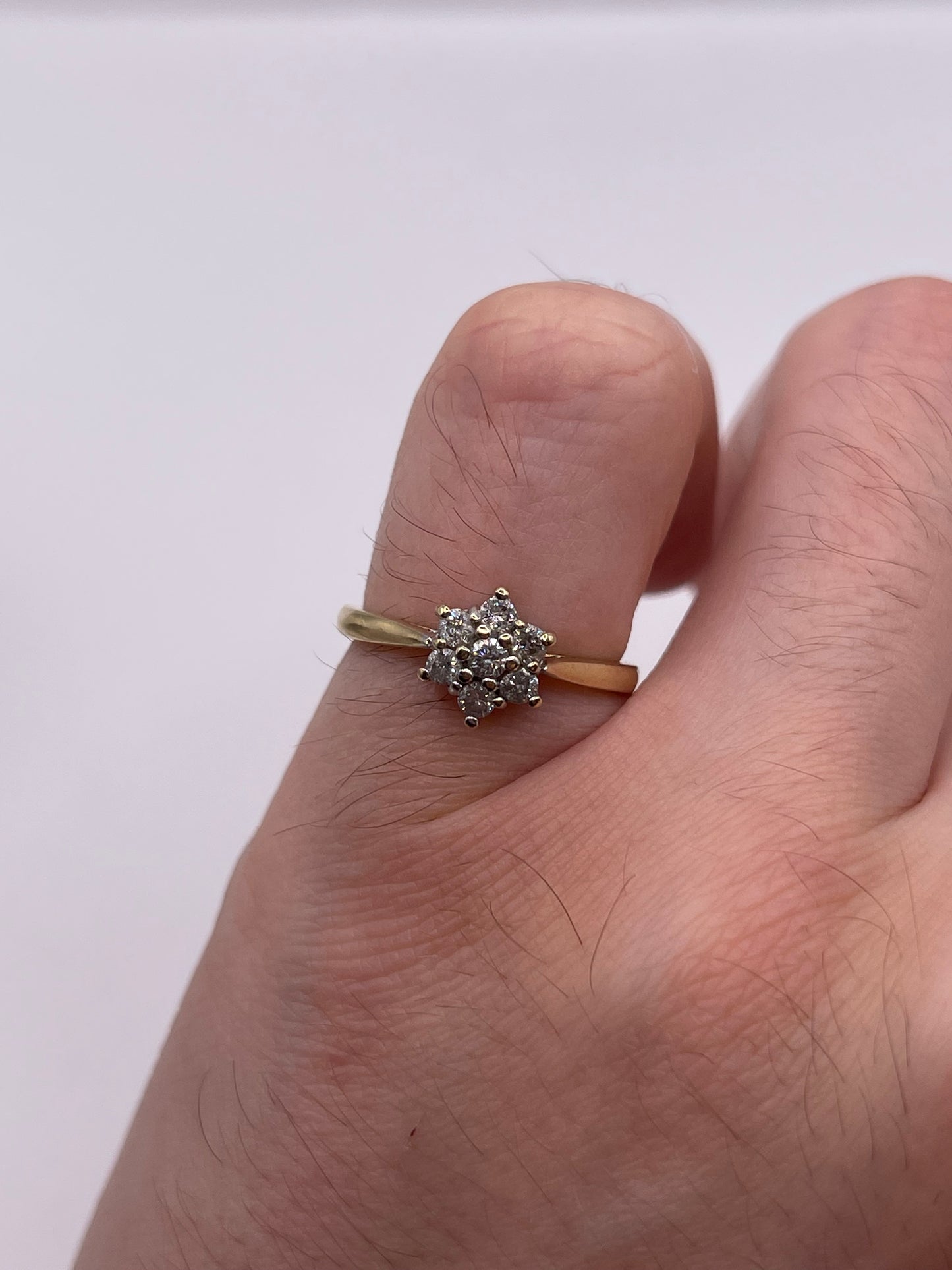 9ct gold 33 point diamond cluster ring