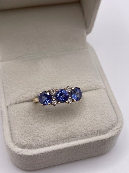 9ct gold tanzanite and zircon ring