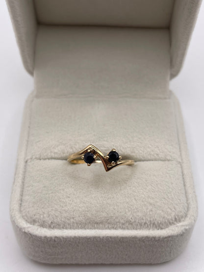 9ct gold sapphire ring