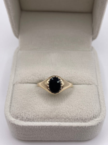 8ct gold onyx signet ring
