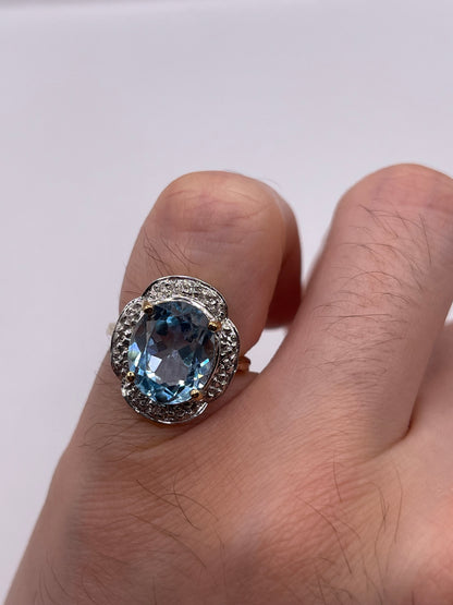 9ct gold topaz and diamond ring