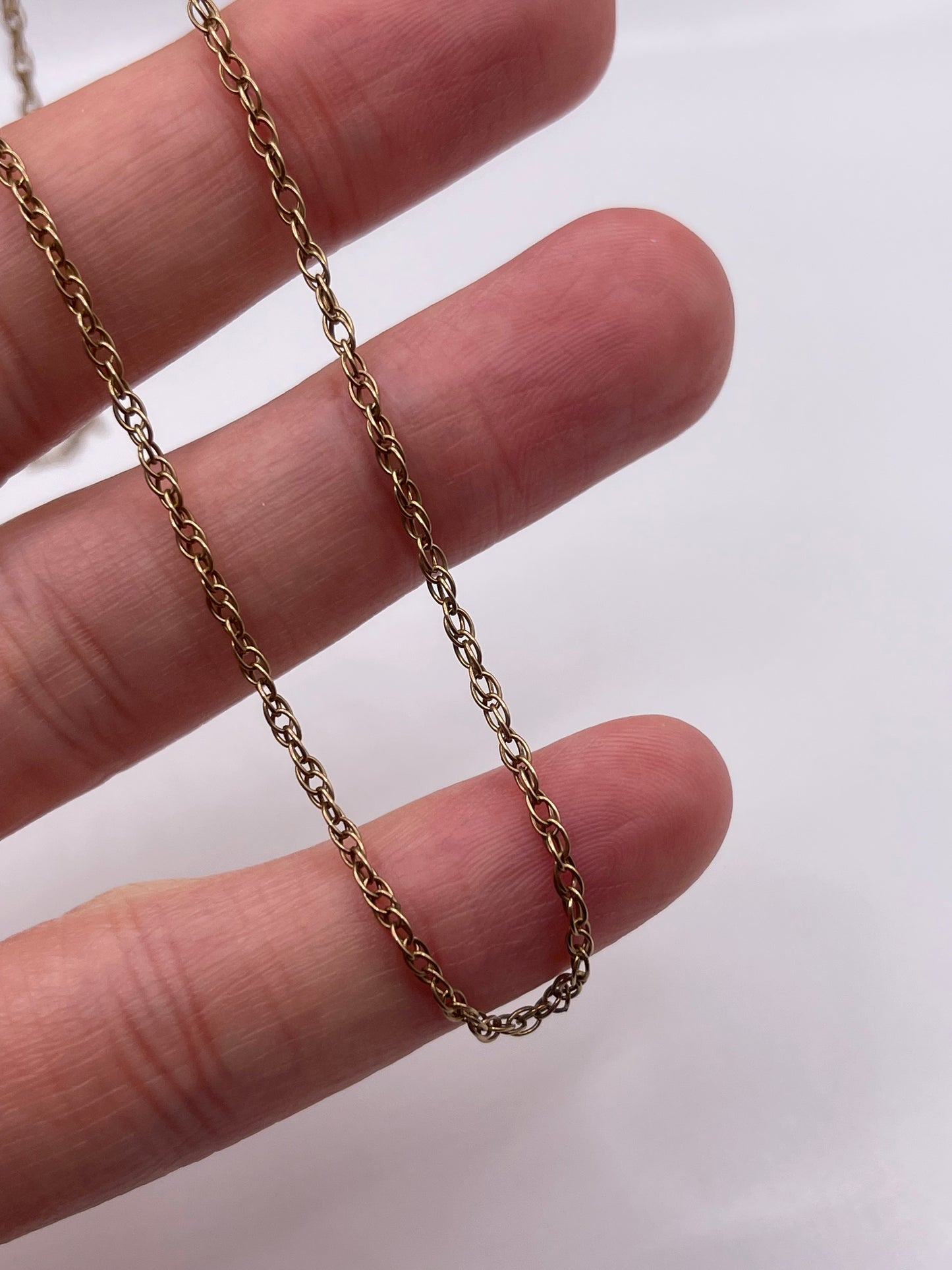9ct gold chain 85