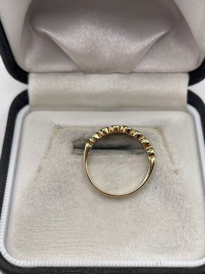 9ct gold peridot ring