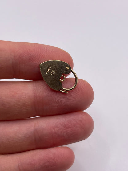 9ct gold padlock 6