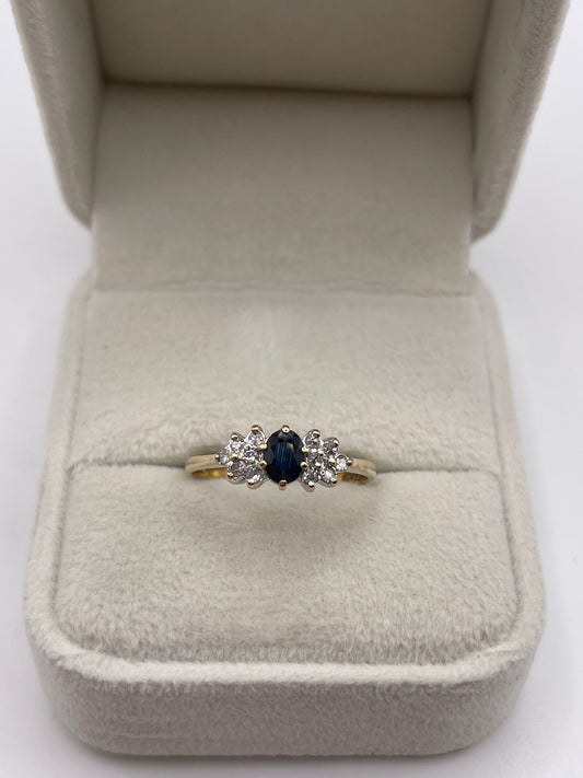 9ct gold sapphire and diamond ring