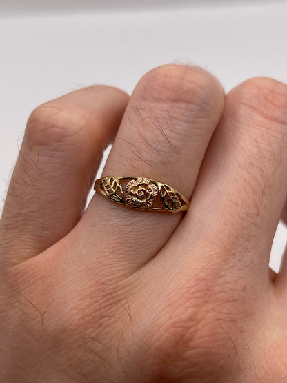 9ct two tone gold rose ring