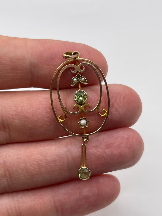 Antique 9ct gold peridot and pearl pendant