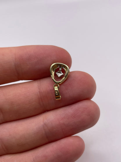 9ct gold diamond pendant