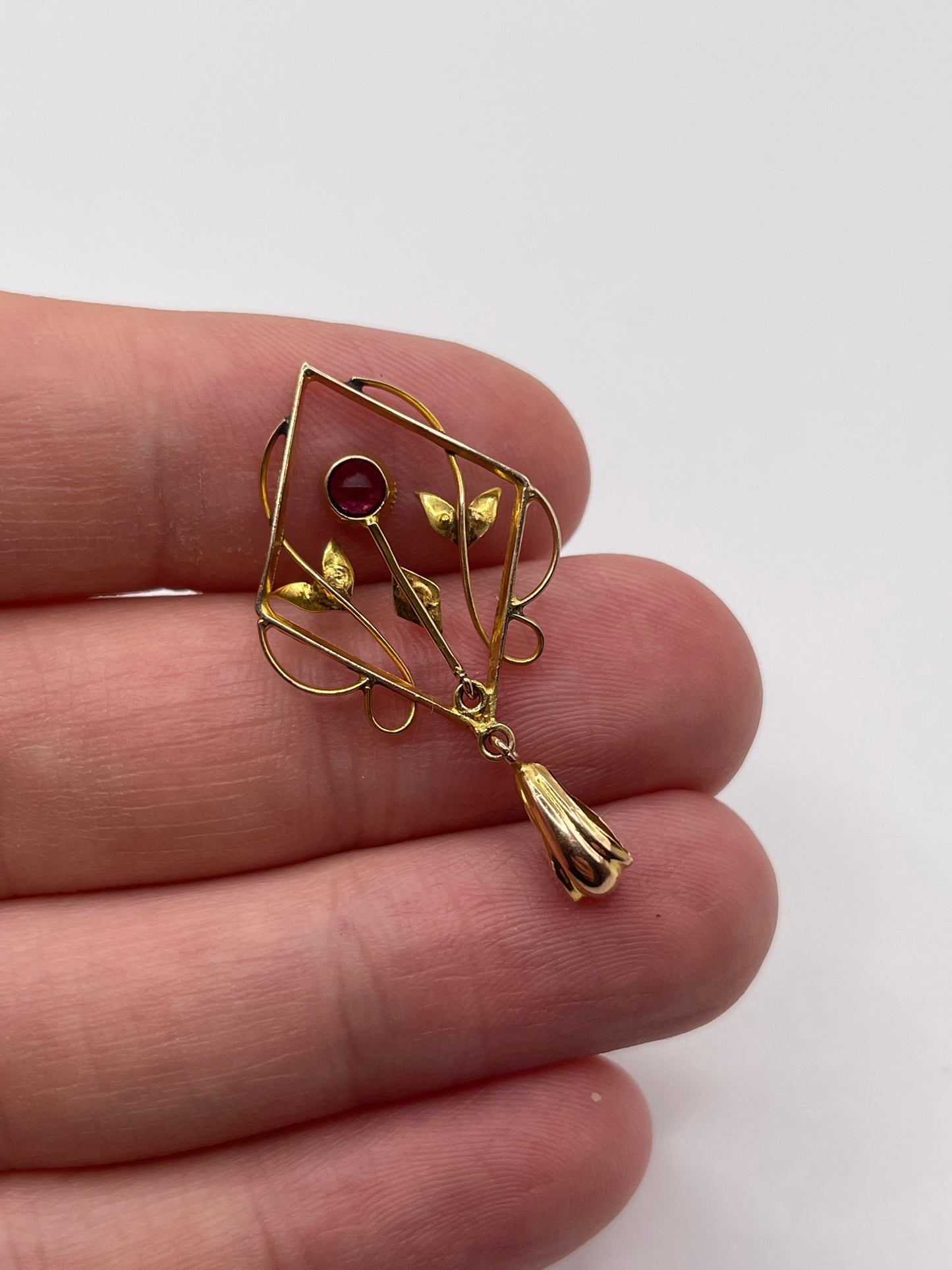 Antique 9ct gold paste pendant