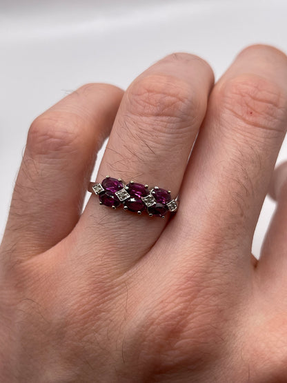 9ct white gold garnet and diamond ring