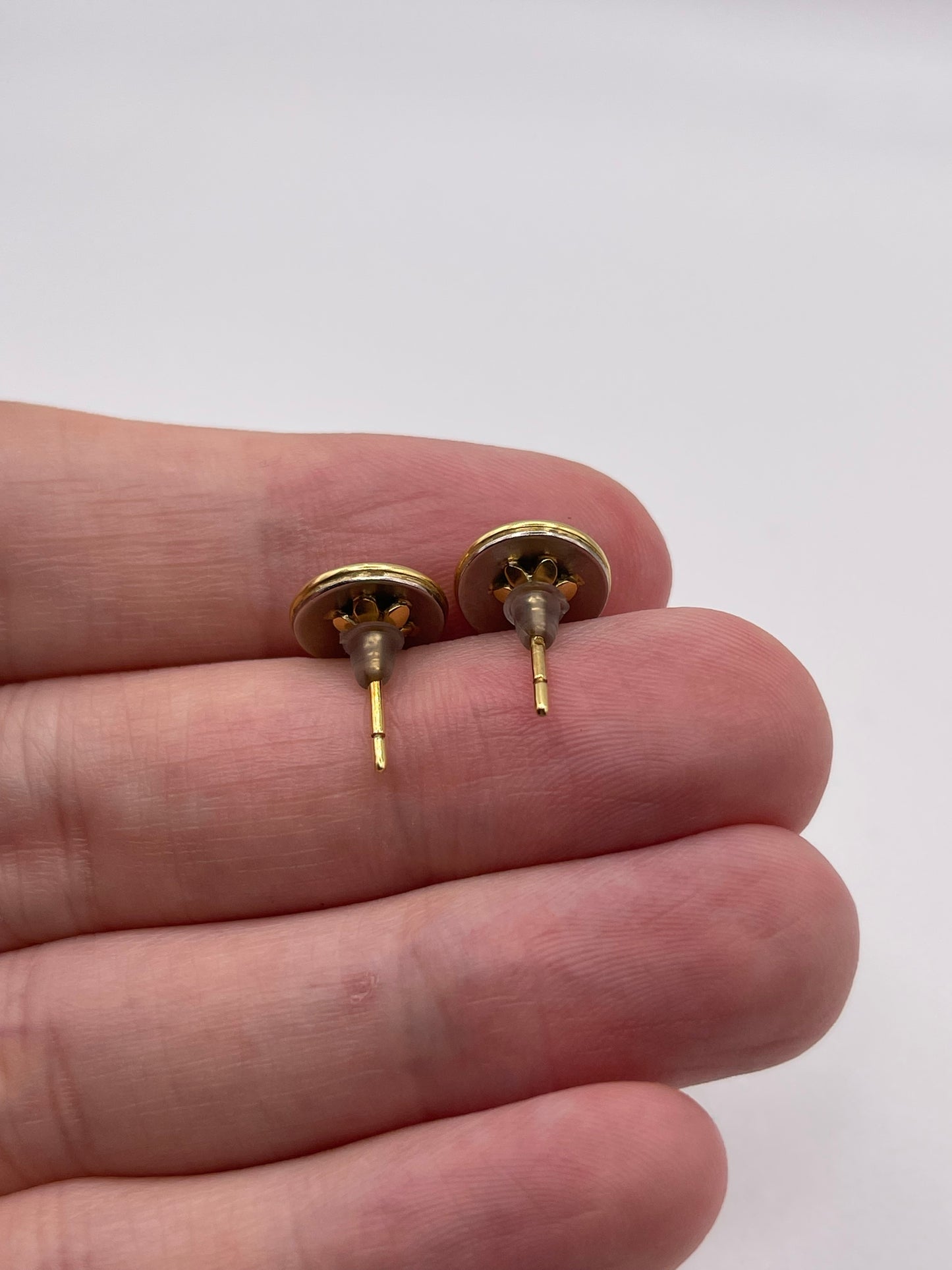 18ct two tone sapphire earrings