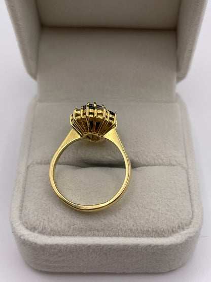 18ct gold sapphire and diamond ring