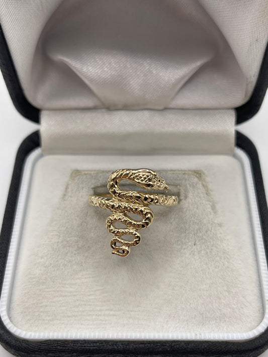 9ct gold snake ring