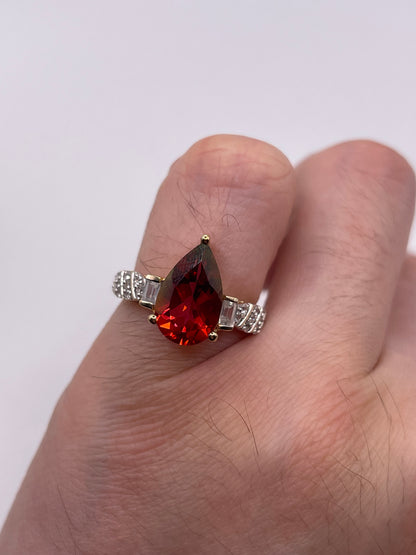 9ct gold quartz and zircon ring