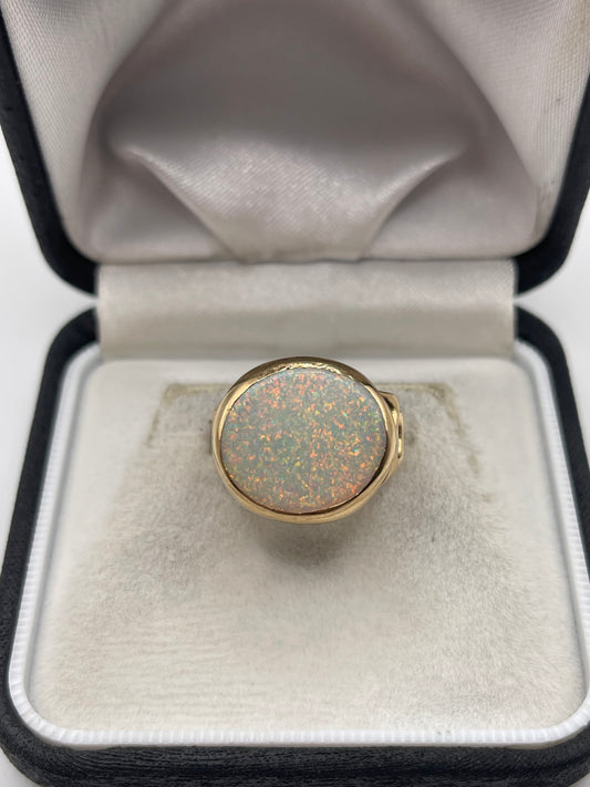 14ct gold simulated opal ring