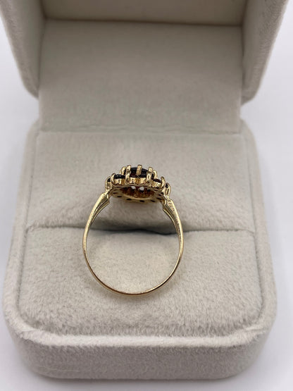 9ct gold garnet cluster ring