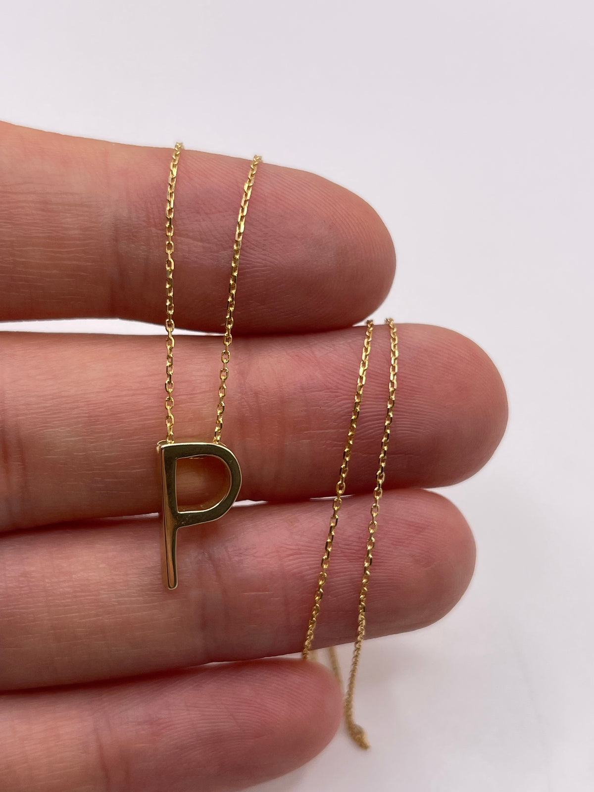 9ct gold initial P necklace