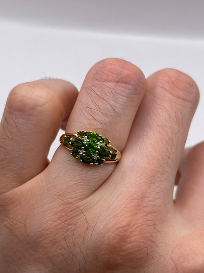 9ct gold diopside and diamond ring