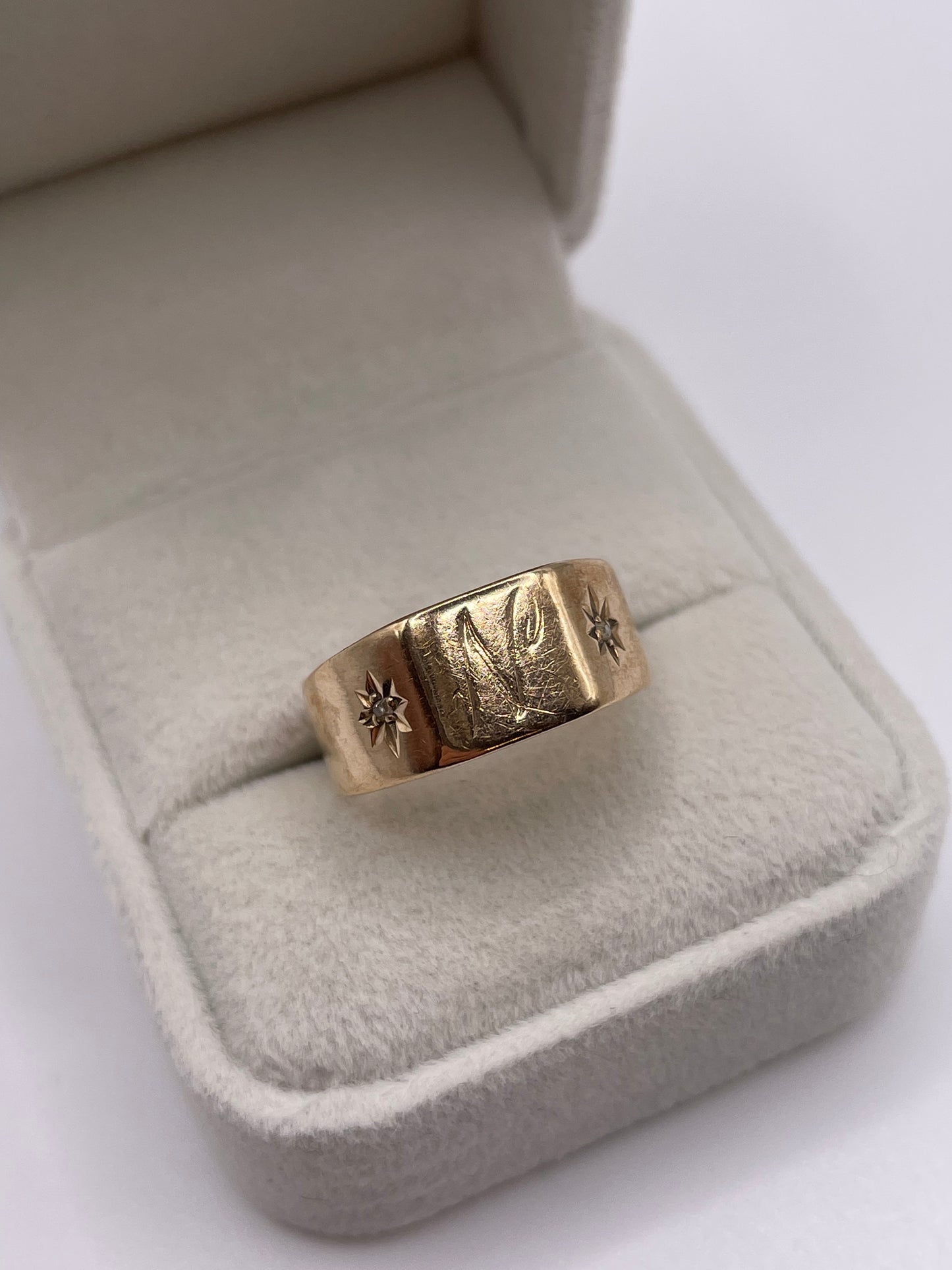 9ct gold diamond initial signet ring