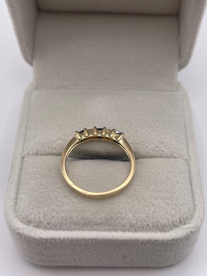 9ct gold sapphire and diamond ring