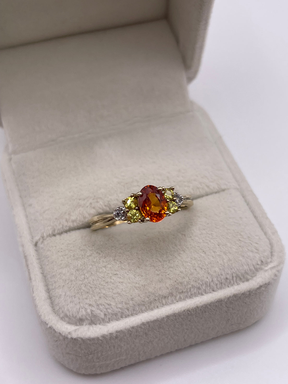 9ct gold citrine, quartz and diamond ring
