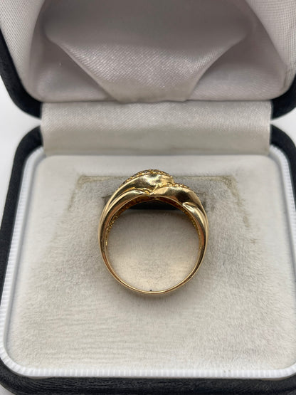 Heavy 18ct gold diamond ring