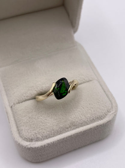 9ct gold diopside ring