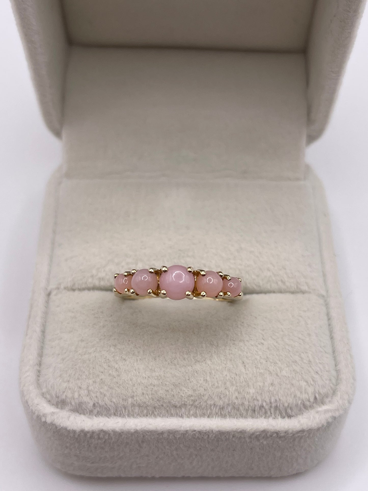 9ct gold pink opal ring