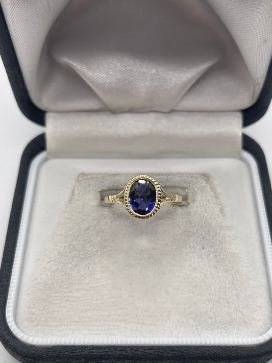 9ct gold iolite ring